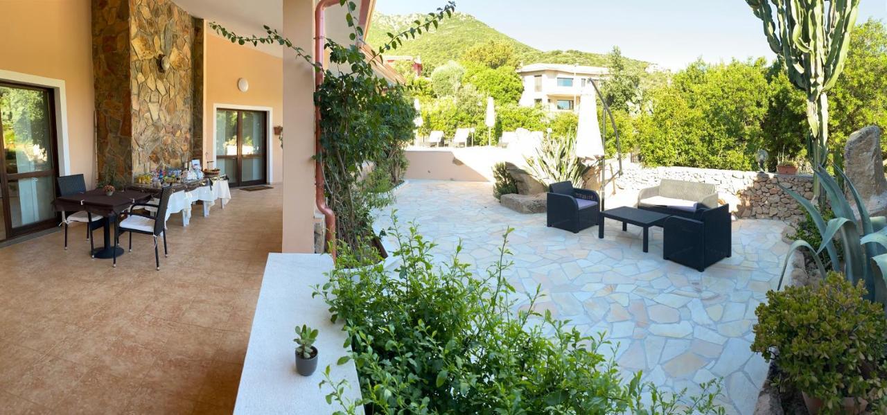 Casa Mariluka Bed & Breakfast Capoterra Eksteriør bilde